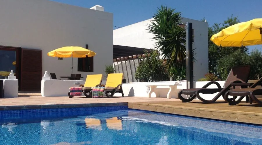 Rural villa with WI-FI near golf, the beaches and the historic town Silves