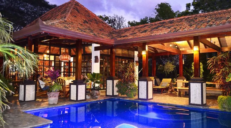 Cool Bali-Style Villa