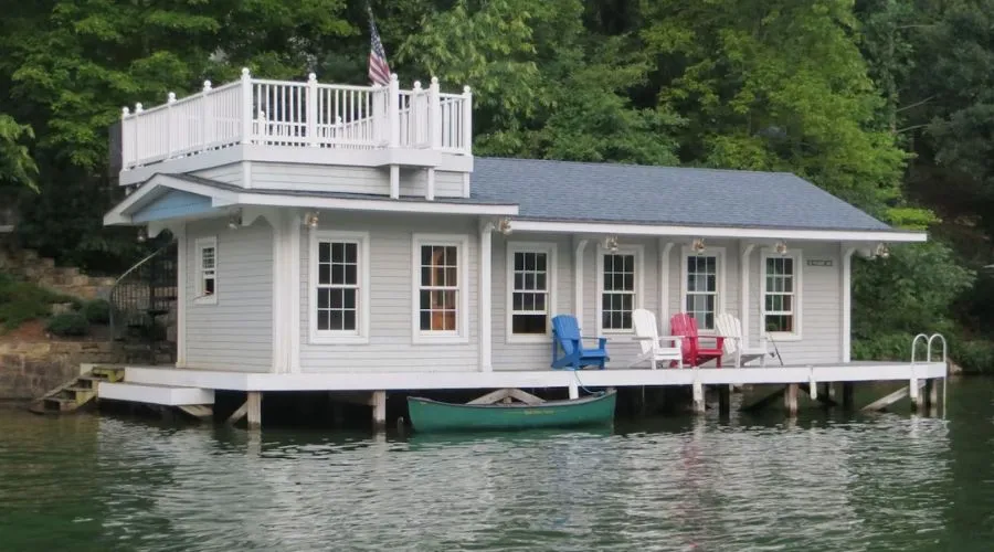 Cottage on Lake Lure - Beautiful Boathouse great for BoatingSwimming