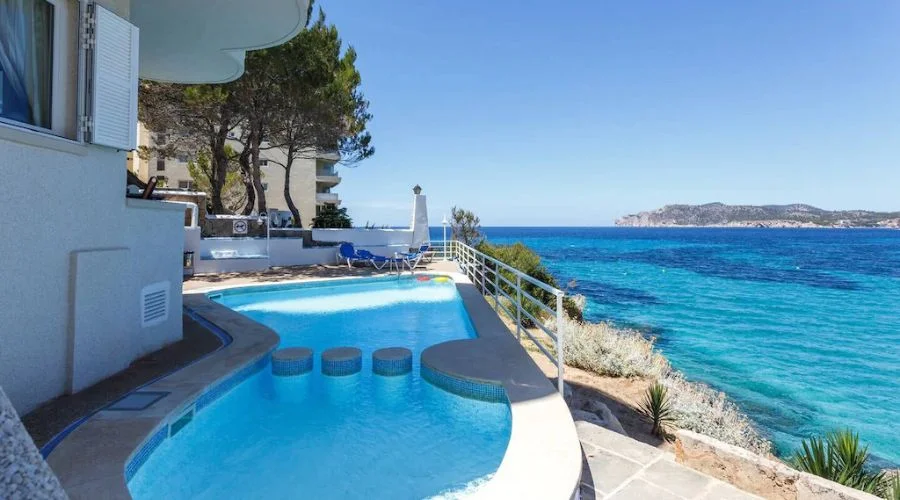 Front Line Rentals & Pool, Family Holidays, Costa De La Calma
