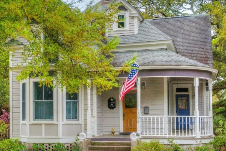 Discover the Best Oak Island Rentals for Your Beach Vacation