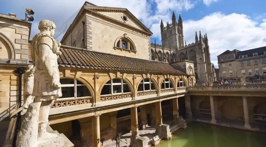 Visit the Roman Baths Museum