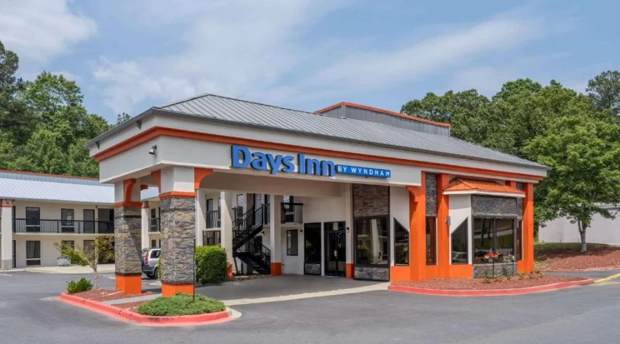 Days Inn by Wyndham Clemson