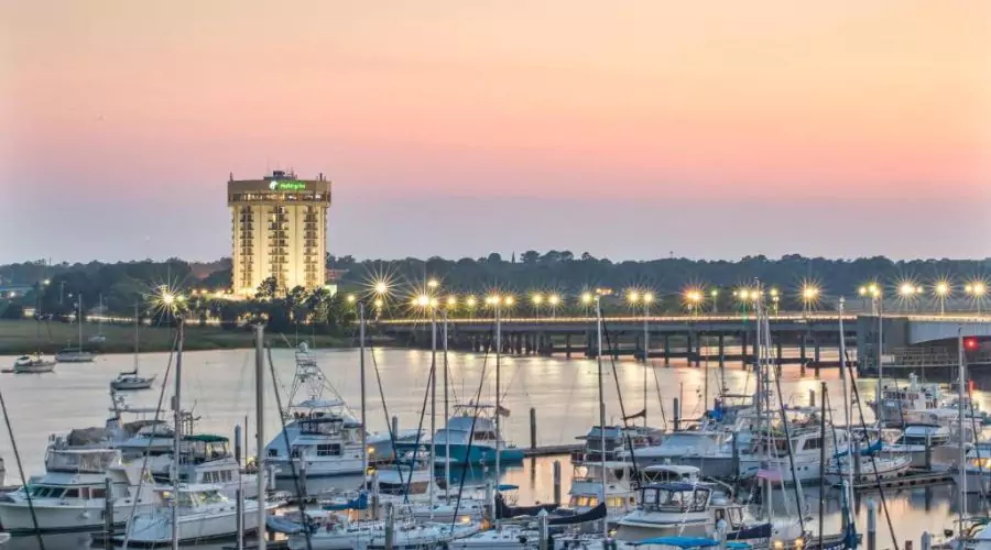 Holiday Inn Charleston - Riverview