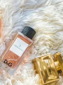 Designer perfume (1)